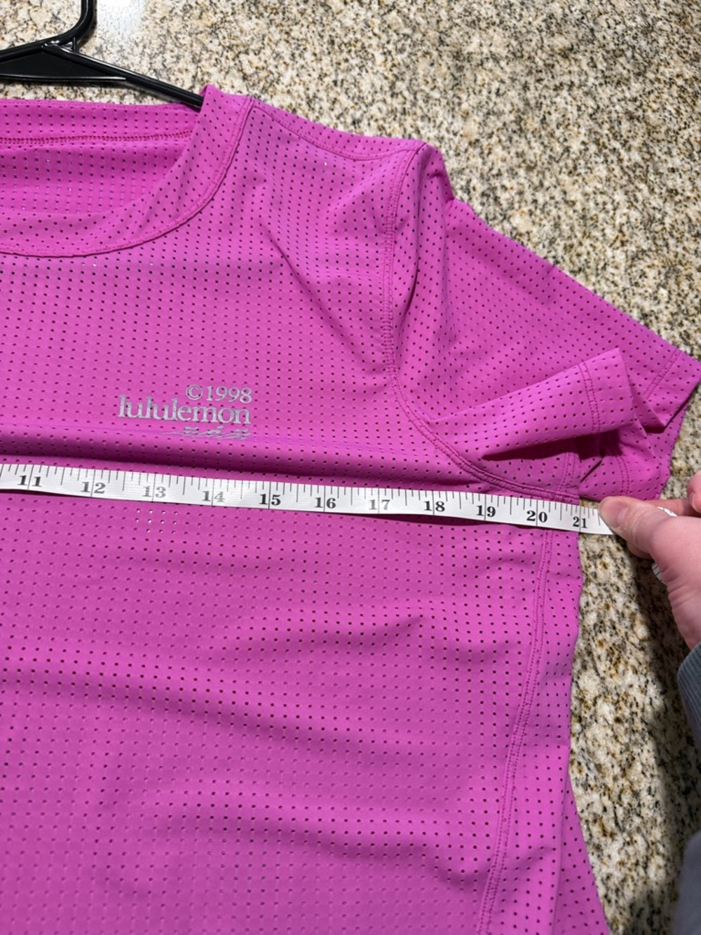Breathable Running Short Sleeve *Graphic - Picture 7 of 7